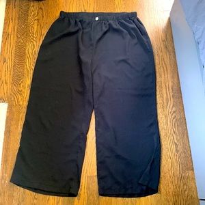 black fluid pants